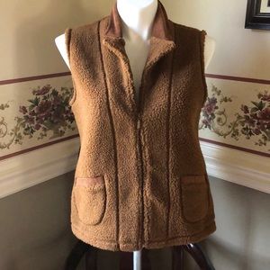 Cute Rafaela vest size medium